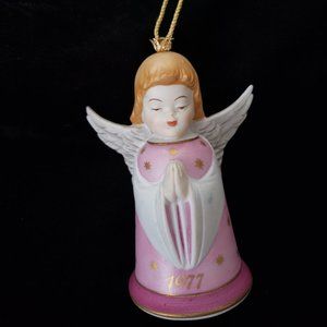 DARLING CHRISTMAS KAISER PORCELAIN PINK PRAYING ANGEL BELL ORNAMENT-1977